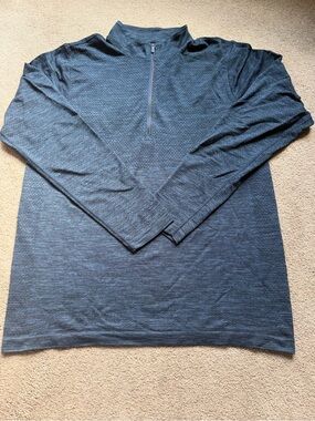 lululemon Men’s Metal Vent Half-Zip Sweater in Heathered Navy